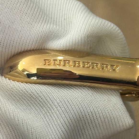 Burberry London ~ England Layered Lace Shoulder Bag in Celadon Blue - 2016 - Picture 12 of 16